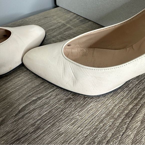 Ivory leather Charles Jordan pumps made in France - Picture 10 of 12